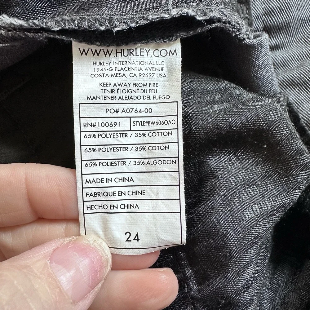 Hurley Boys Chino Shorts Size 24‎ Charcoal Gray Walk Shorts BW6060AO